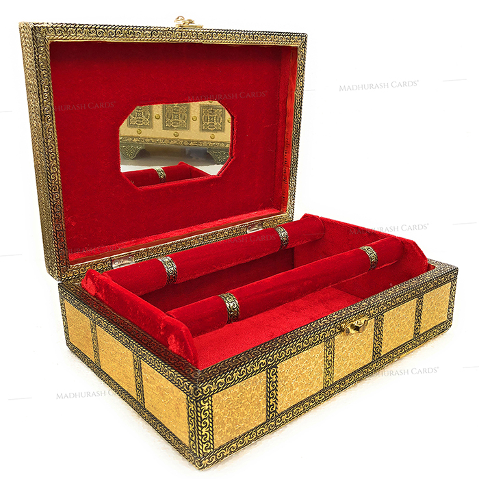 test Patara, Bangle & Jewellery Box - PBJ-174